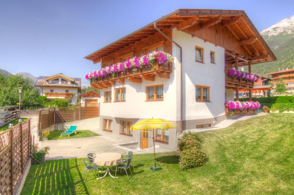 Bed and Breakfast Haus Elisabeth Neustift im Stubaital Pokoj fotografie