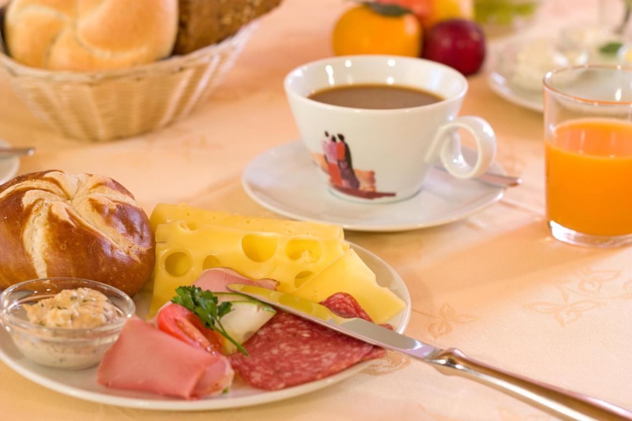 Bed and Breakfast Haus Elisabeth Neustift im Stubaital Pokoj fotografie